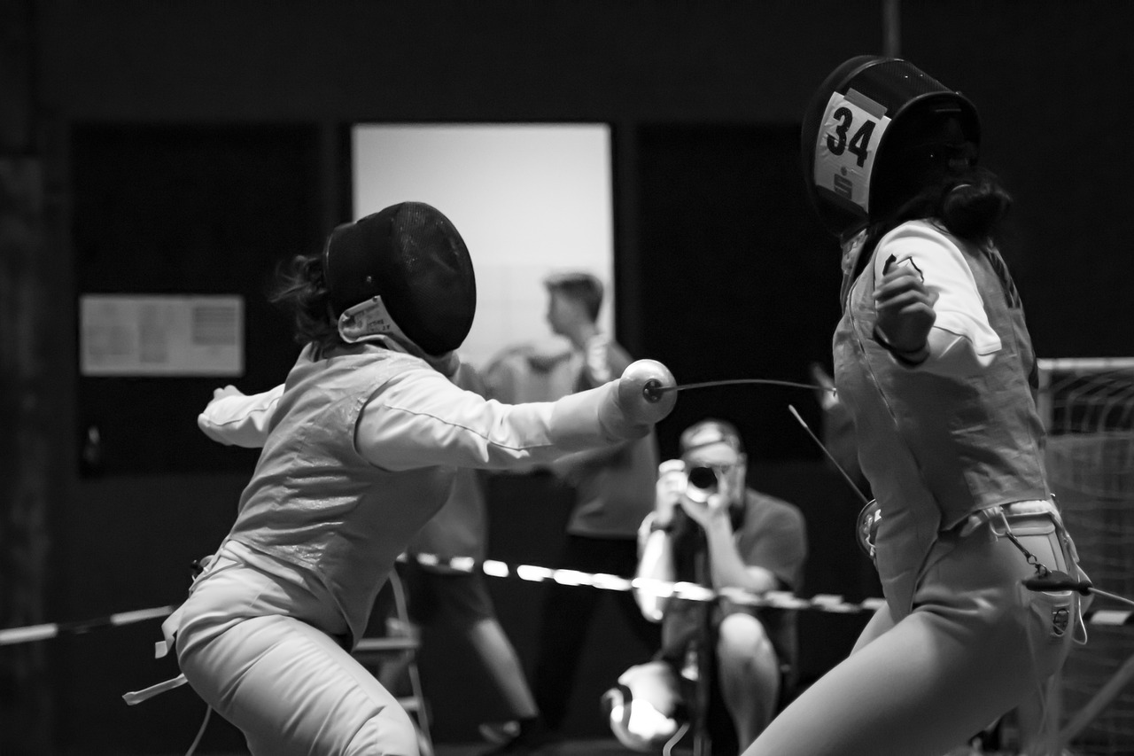 Madrid teambuilding activity fencing